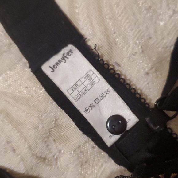 Leopard print lace trimmed bra - Picture 3 of 5